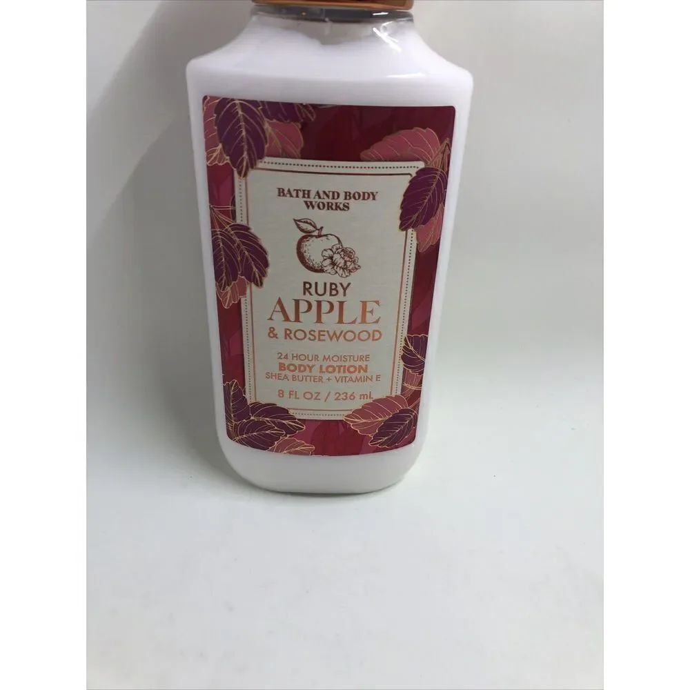 Bath & Body Works- Ruby Apple & Rosewood 8 oz Body Lotion